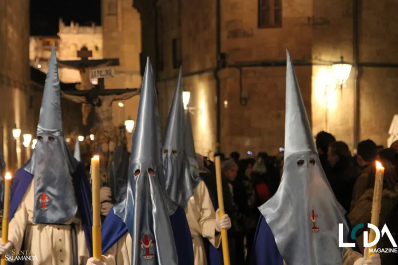 Seguimiento de la Semana Santa Salmantina Mediante APP en Tiempo Real